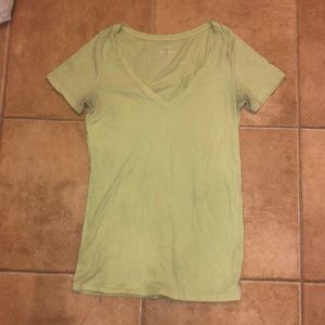 Aeropostale ultimate T-shirt pastel green v-neck